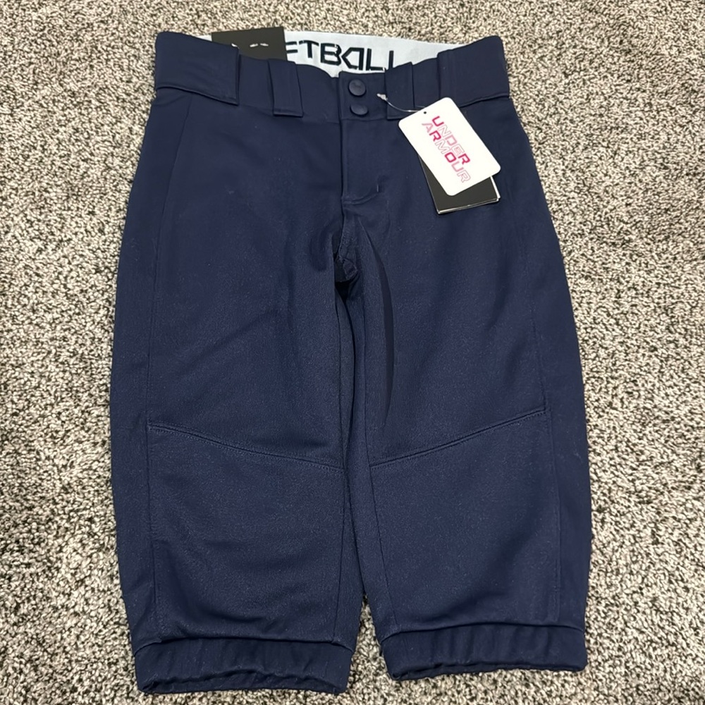 Under Armour size YSM